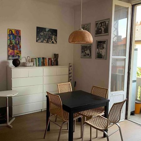 Appartamento Splendido Con Tutti Servizi In Zona Navigli Milano Dış mekan fotoğraf